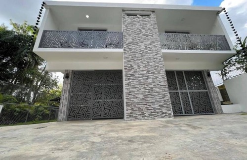 San Antonio de Guerra Villa | Villa totalmente nueva a 15 minutos de Santo Domingo