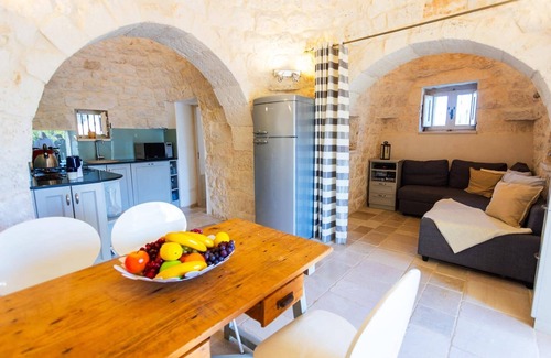 Martina Franca Villa | Villa Trullo Selva Grande by Villa Plus