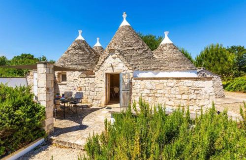Martina Franca Villa | Villa Trullo Selva Grande by Villa Plus