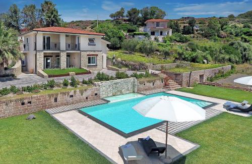 Magomadas Casa | Villa Turquoise