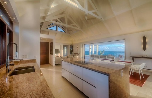 Plum Bay Villa | Villa Turtle Nest Fall Promotion | Beach Front - Located in Magnificent Baie Longue with Private Pool