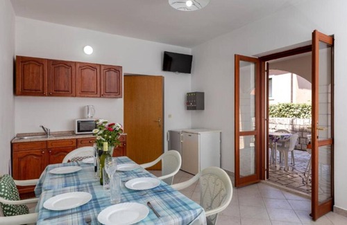 Dubrovnik Apartamento | Villa Valjalo- Eight Bedroom/OUtdoor Swimming Pool