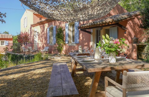 Saignon Villa | Villa Vauvert, enchanting country residence with private infinity pool