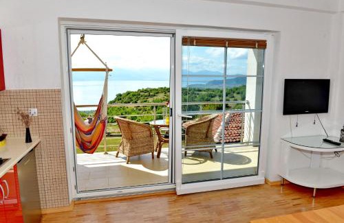 Velestovo Apartamento | Villa Velestovo