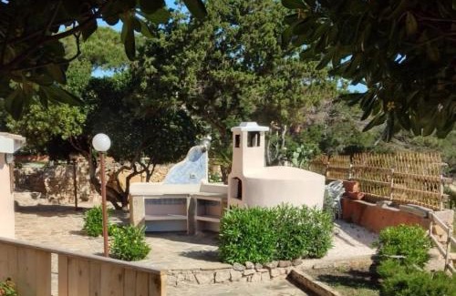 Cala Liberotto Casa | Villa Vera trifamigliare con ingresso diretto 20 mt al mare clima wi-fi bbq