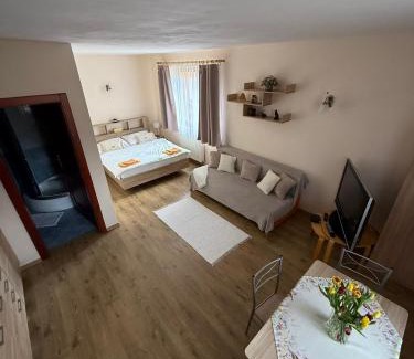 Stara Lesna Apartamento | Villa Veronika
