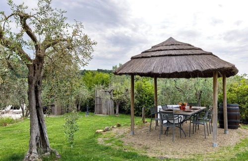 Tavarnelle Val di Pesa Villa | Villa 'Virgilio Colline Del Chianti' con vistas a la montaña, Wi-Fi y aire acondicionado