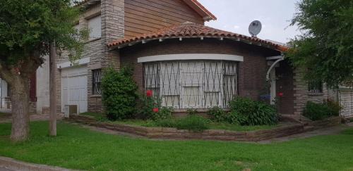 Punta Mogotes Casa | VILLA VIDA - No se aceptan grupos de jóvenes