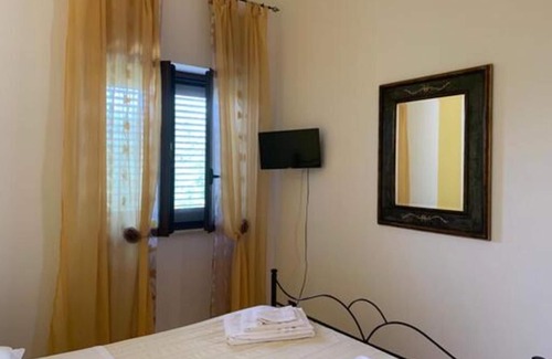 Otranto Villa | Villa 'Villino Perla' with Private Terrace, Wi-Fi and Air Conditioning