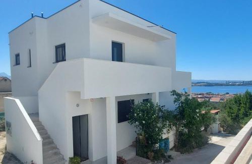 Kastel Sucurac Apartamento | Villa Vinka