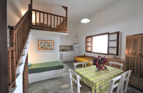 Xanthi Region Villa | Villa Viola. Vista privilegiada sobre el mar Egeo. Acceso al mar desde el parque privado.