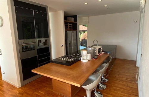 Luino Villa | Villa Violetta in Luino with pool and garden