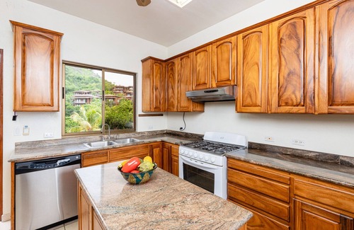 El Ocotal Casa | Villa Vista De Oro The Best Ocean View Rental in Ocotal