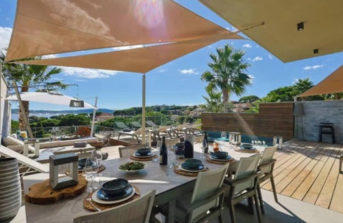 Sainte-Maxime Apartamento | Villa Vista – Luxury Retreat with Panoramic Views of Saint-Tropez