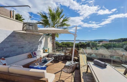 Sainte-Maxime Apartamento | Villa Vista – Luxury Retreat with Panoramic Views of Saint-Tropez