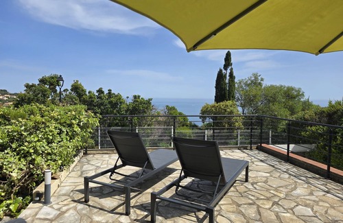 Les Issambres Villa | Villa vue mer neuve 3754