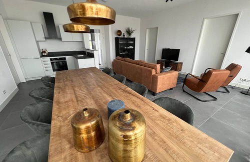Zeewolde Villa | Villa en Zeewolde con Muelle Privado