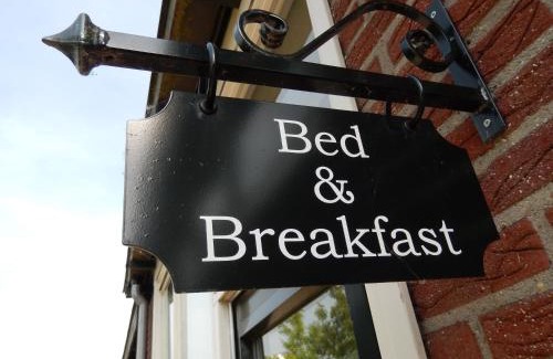 Den Ilp Cama Y Desayuno | Villa Waterland