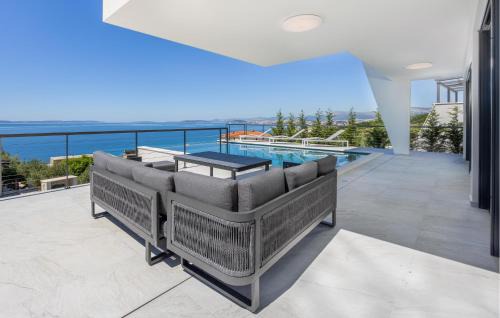 Podstrana Casa | Villa White