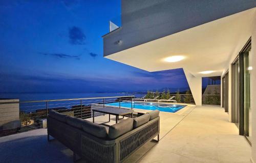 Podstrana Casa | Villa White