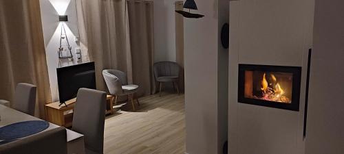 Rheinsberg Casa | Villa Wildrose mit Sauna und Beachfußballplatz