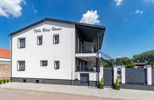 Hrusovany nad Jevisovkou Casa | Villa Wine House