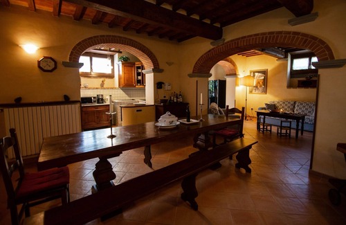 Castiglion Fiorentino Villa | Villa con piscina privada y jardín, wi-fi, pista de tenis y aire acondicionado. Castiglion Fioren