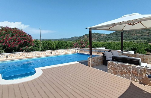Silves Villa | Villa con 3 dormitorios,3 baños,ac,wifi. Parking.