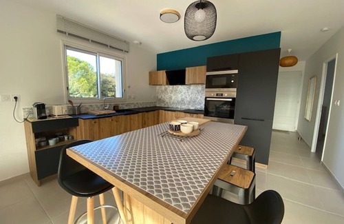 Balaruc-les-Bains Casa | Villa con aire acondicionado, Wi-Fi y estacionamiento en Balaruc-les-Bains