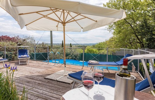 Sovicille Villa | Villa privada con jardín y piscina cerca de Siena.