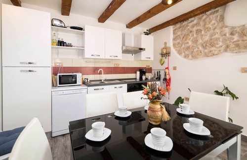 Tribalj Villa | Casa vacacional Con jardin y piscina