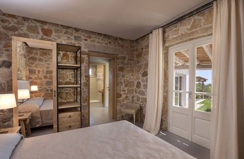 Cala Pira Villa | Villa with garden near the beach
