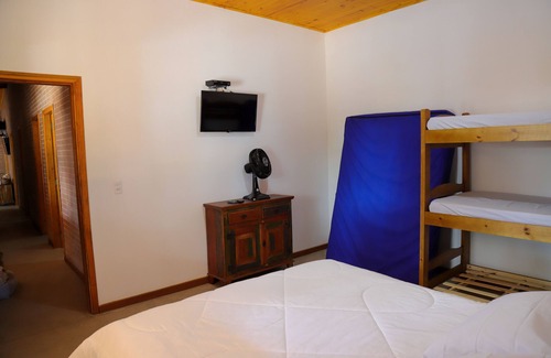 Campinas Casa | Cottage with heated pool in gated community