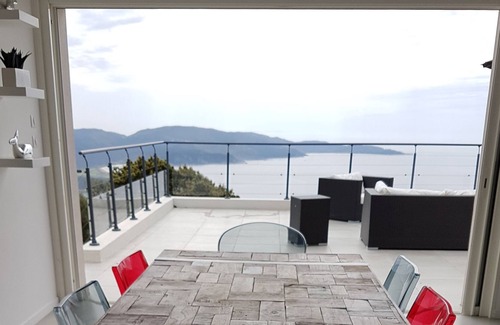 Olmeto Villa | vistas panorámicas al mar Villa con piscina privada, 8 a 12 personas
