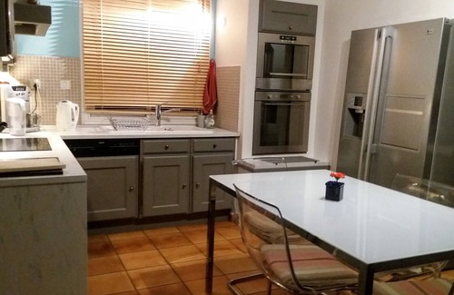 Saint-Gely-du-Fesc Villa | Villa (3/5 cama, capacidad para 6 o 10), piscina privada, por el campo de golf, zona de Languedoc