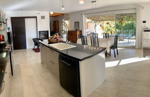 Vinon-sur-Verdon Villa | Vrbo Property