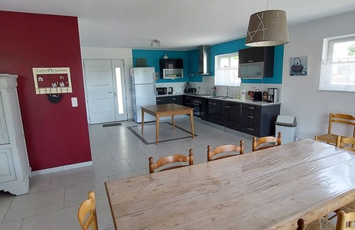 Joyeuse Villa | Villa con piscina, 10 personas, totalmente equipada con calma, claro vista