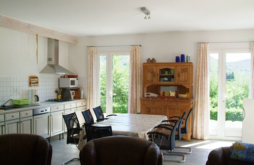 Chambonas Villa | Villa con piscina y vistas impresionantes, 14 personas, se admiten mascotas.