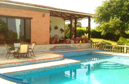 Turbaco Villa | Villa Con Piscina Para Alquiler Cerca De Cartagena, Colombia.