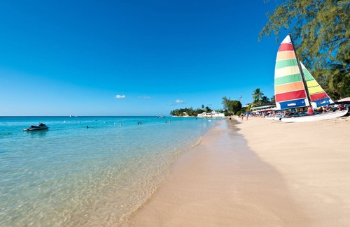 Merlin Bay Villa | Royal Westmoreland - Coral Blu: brillante y moderno