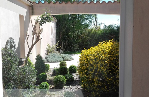 Saint Rogatien Villa | Villa con piscina, en un parque, zona tranquila, 6 personas, 3 dormitorios