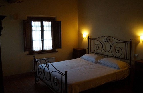 Ferretto Otro | Villa con piscina en campo en Montepulciano Toscana