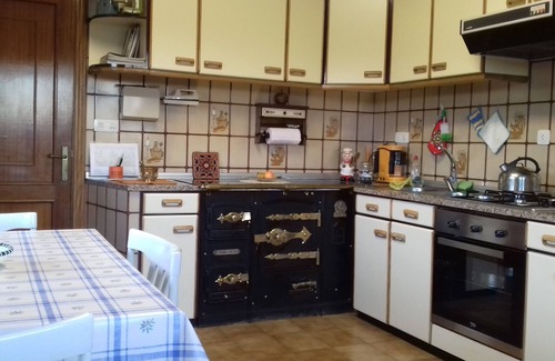Castro Villa | Villa con piscina, WiFi gratis en Ribeira Sacra a 9km de Monforte de Lemos