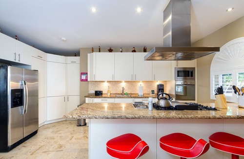 Sabana Liber Villapark Casa | Villa with pool, spa and outdoor kitchen!