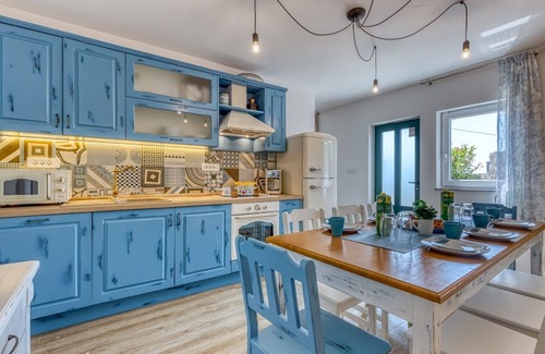 Hreljin Casa | Villa con piscina, terraza, barbacoa, parque infantil, sauna y gimnasio