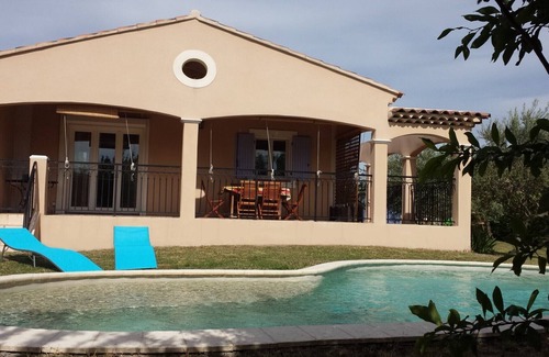 Althen-des-Paluds Villa | Villa con piscina privada, tranquila y sin vecinos cerca de Aviñón