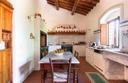Bagno a Ripoli Casa | CASA DE VACACIONES CON PISCINA PRIVADA CHIANTI, TOSCANA LA TORRICELLA