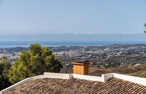 Mijas Villa | "Villa con piscina privada" con vistas al mar, terraza privada y Wi-Fi