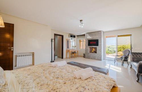 Sidi Abdallah Ghiat Casa | Villa with Private Garden & Pool Ourika, Atlas Mountains