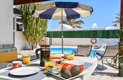 Puerto del Carmen Villa | Villa con piscina privada y wifi gratuito